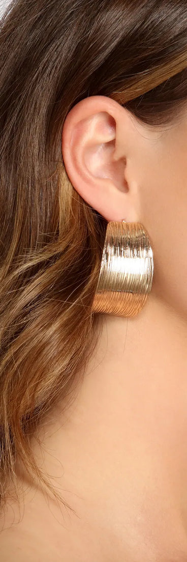 Ahead Of The Curve Stud Earrings