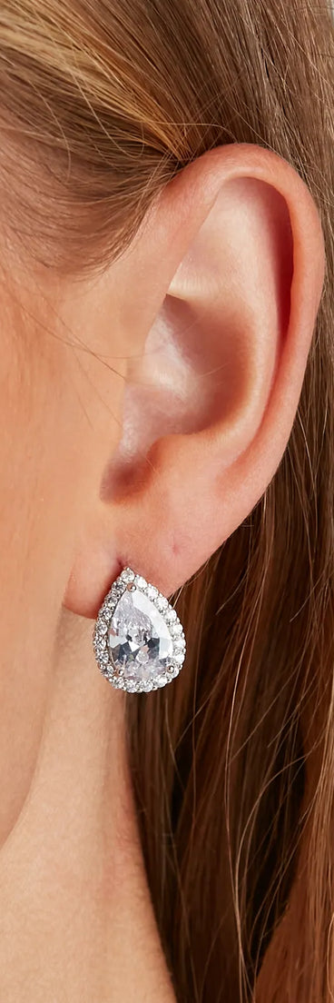 The Finer Things Teardrop Halo Studs