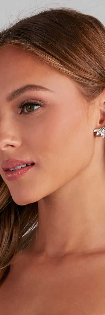 Tantalizing Glam Rhinestone Ear Crawler And Stud Set