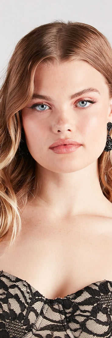 Chic Favorites Teardrop Earrings