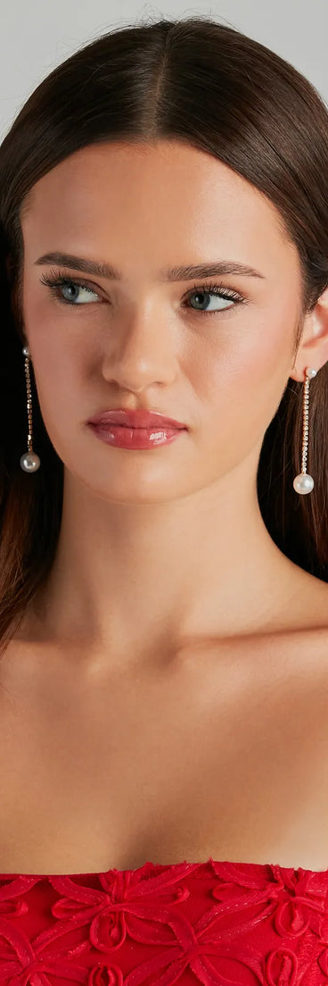 Simply Elegant Pearl And Rhinestone Drop Earrings