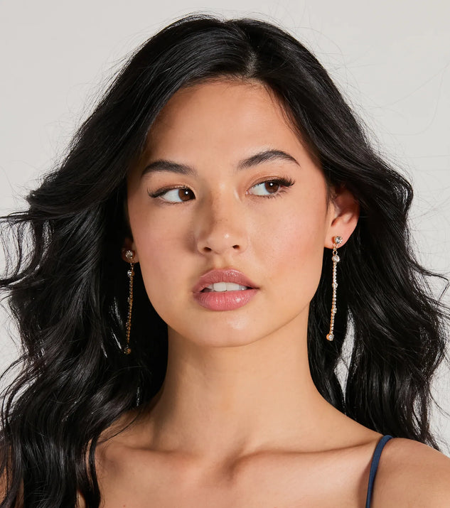 The Beauty Perfection Linear Rhinestone Earrings helps create a chic gold women's cocktail outfit with a trendy texture and stylish design, ideal for wedding guest cocktail outfits or dinner parties.