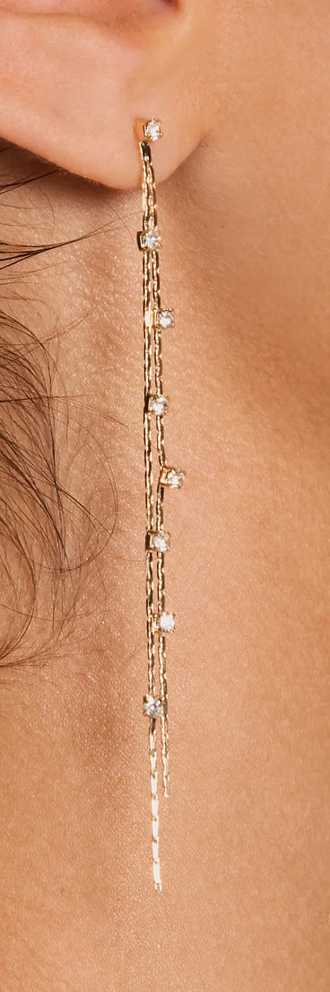 Get inspired with the Dainty Glamour Rhinestone Linear Earrings, a feed-worthy piece that’s part of Windsor's updated and curated women’s clothing edit packed with must-have fall outfit ideas.