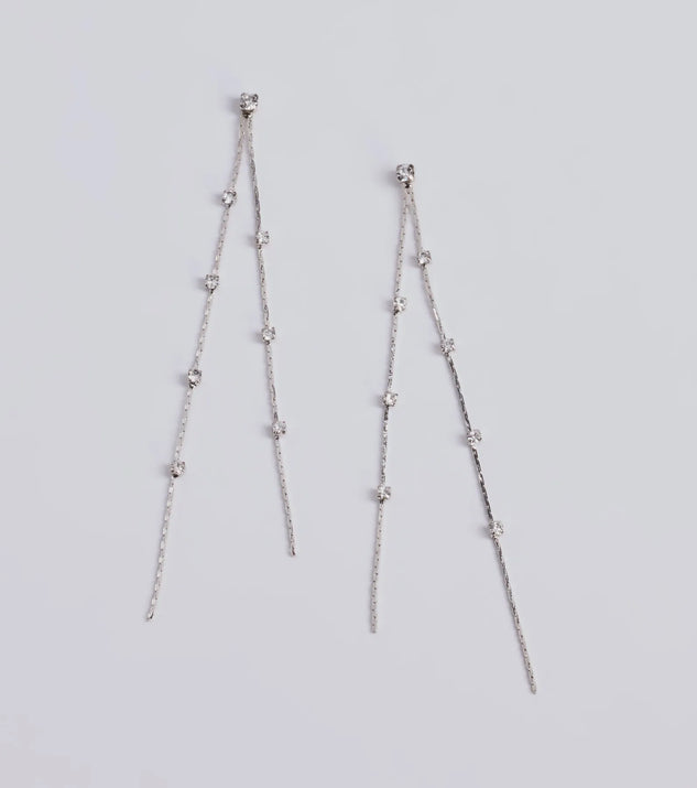 The Dainty Glamour Rhinestone Linear Earrings in silver brings sleek style to any graduation outfit, from cap and gown to after-party.