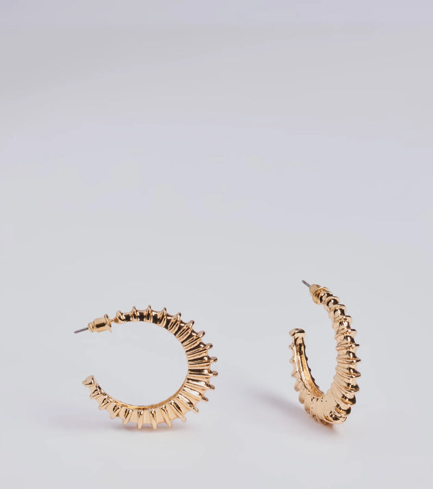 The Chic Alert Coiled Hoop Earrings in gold is a women's workwear essential with an elevated fabric and chic silhouette, ideal for layering and versatile enough to take your look from office chic to going-out ready!