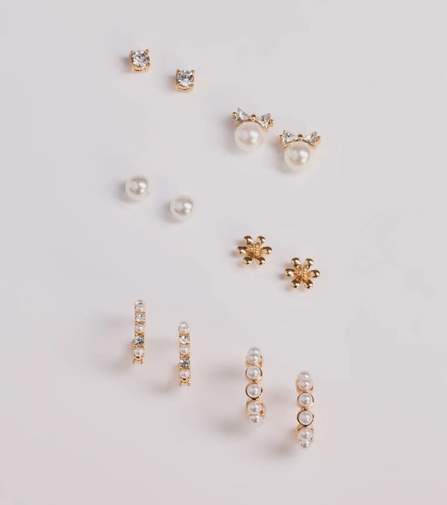 
Upgrade your style game for 2025 with the Dainty Luxury Six Pack Stud Earrings Set in gold, perfect for any fashion-forward wardrobe.