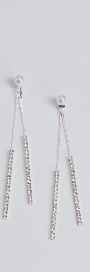 So Luxe Pearl And Rhinestone Dainty Duster Earrings