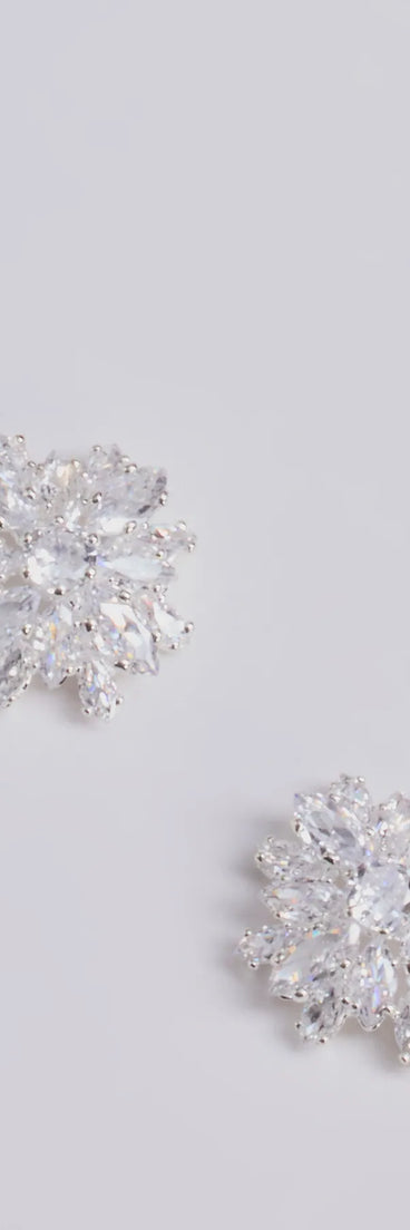 Get inspired with the Luxe Glimmer Rhinestone Cluster Stud Earrings, a feed-worthy silver piece that’s part of Windsor's updated and curated women’s clothing edit packed with must-have fall outfit ideas.