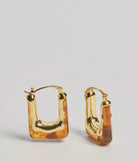 Sleek Acrylic Square Hoop Earrings, a trendy brown addition to women's going-out outfits, is ideal for Christmas party outfits, chic NYE attire, or winter night-out looks that keep you on-trend!