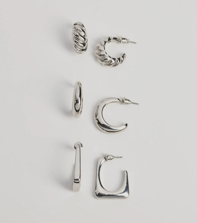 
Upgrade your style game for 2025 with the Minimal Glam Three-Pack Earrings Set in silver, perfect for any fashion-forward wardrobe.