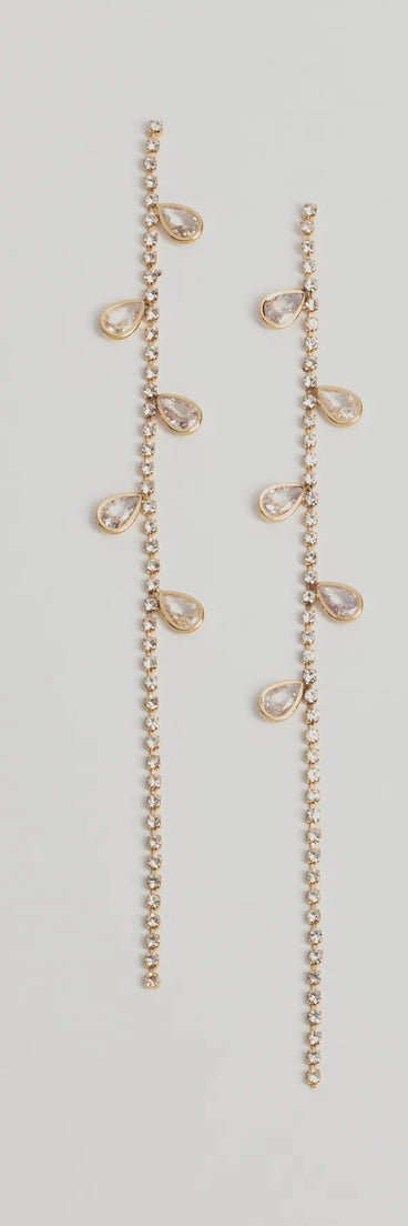 Get inspired with the Sparkle Elegance Rhinestone Chain Earrings, a feed-worthy gold piece that’s part of Windsor's updated and curated women’s clothing edit packed with must-have fall outfit ideas.