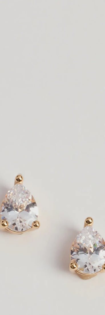 The Classically Stunning Cubic Zirconia Teardrop Studs helps create a chic gold women's cocktail outfit with a trendy texture and stylish design, ideal for wedding guest cocktail outfits or dinner parties.