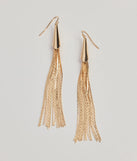Charming Beauty Metal Tassel Earrings, a trendy gold addition to women's going-out outfits, is ideal for Christmas party outfits, chic NYE attire, or winter night-out looks that keep you on-trend!
