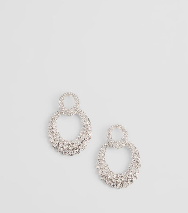 The Endless Decadence Rhinestone Drop Earrings in silver brings sleek style to any graduation outfit, from cap and gown to after-party.