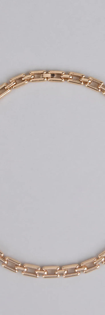 Style your vibe in seconds with the Link Up Luxe Chain Necklace in gold, a fashion accessories essential that completes any outfit with ease.