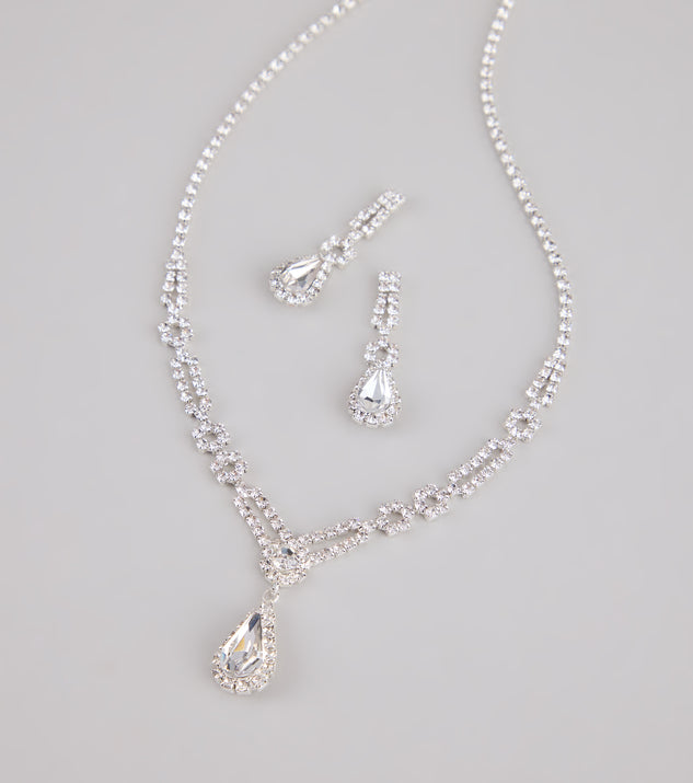 Shop Windsor Crown Jewel Teardrop Necklace And Earrings Set Online – Trendy & Affordable Fashion