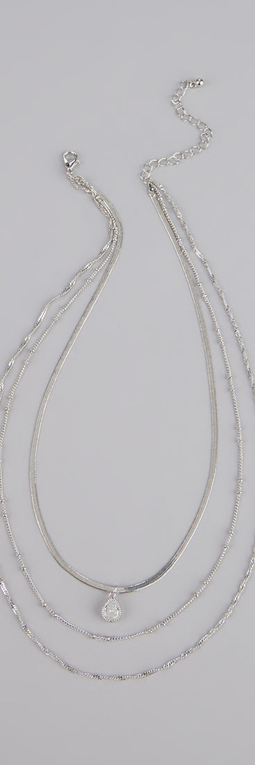 This piece brings trend-right energy to the Layers of Luxe Teardrop Cubic Zirconia Necklace, perfect for fall outfits that stand out.