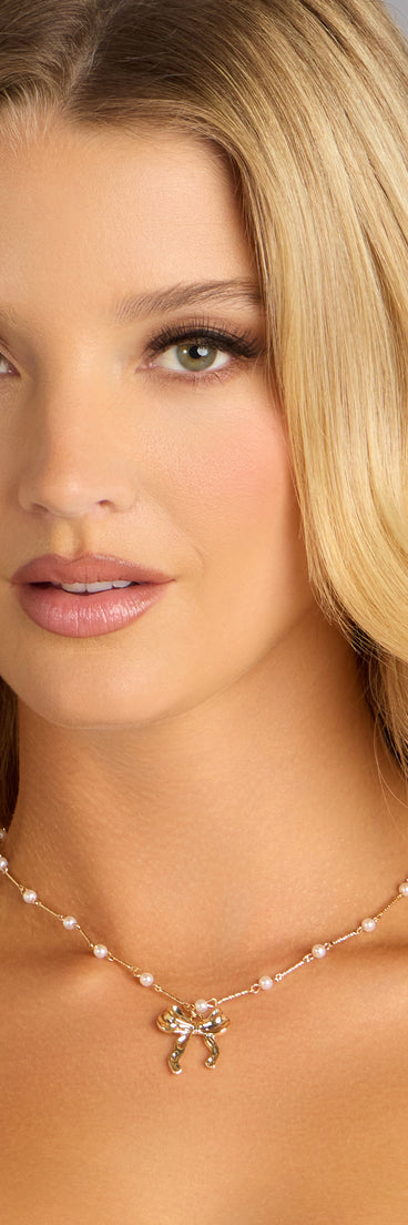 Sweet Pearl Bow Necklace