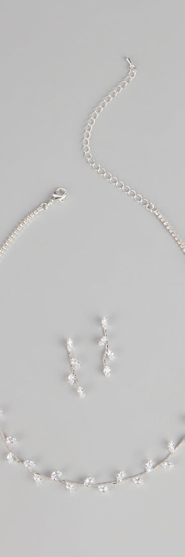 Dainty Shine Rhinestone Necklace And Earrings Set