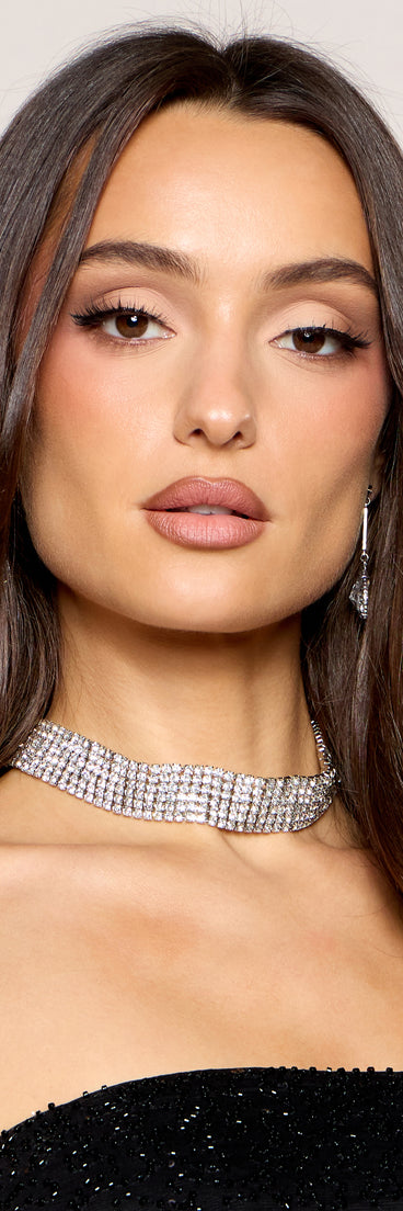 Front Row Sparkle Rhinestone Choker