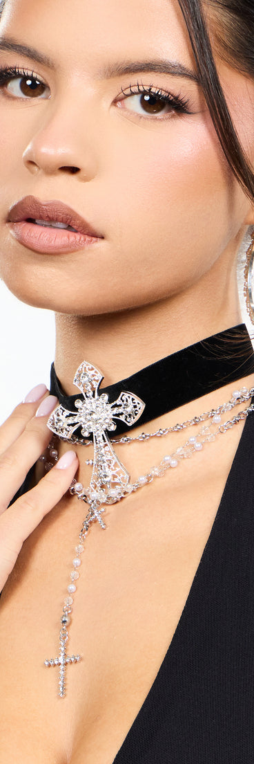 Cross My Heart Velvet Choker Necklace