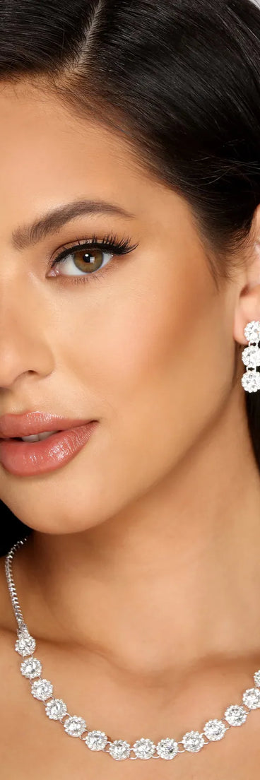 Flower Rhinestone Collar And Duster Set