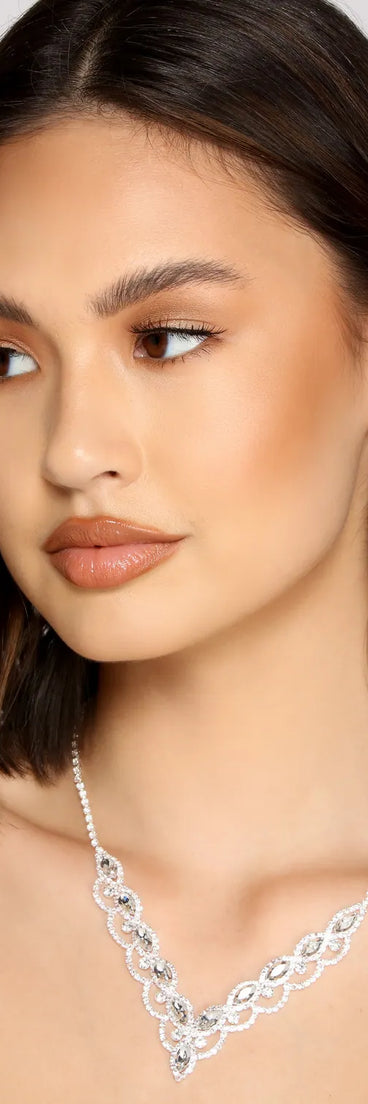 Dream Come True Rhinestone Collar And Duster Earring Set