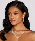 Elegant Beauty Rhinestone Necklace and Earrings Set