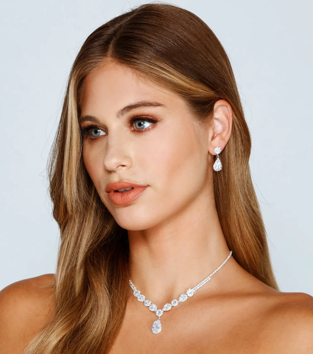 Endless Glam Rhinestone Collar And Earrings Set | Windsor