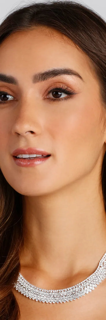 Captivating Luxe Necklace And Earrings Set