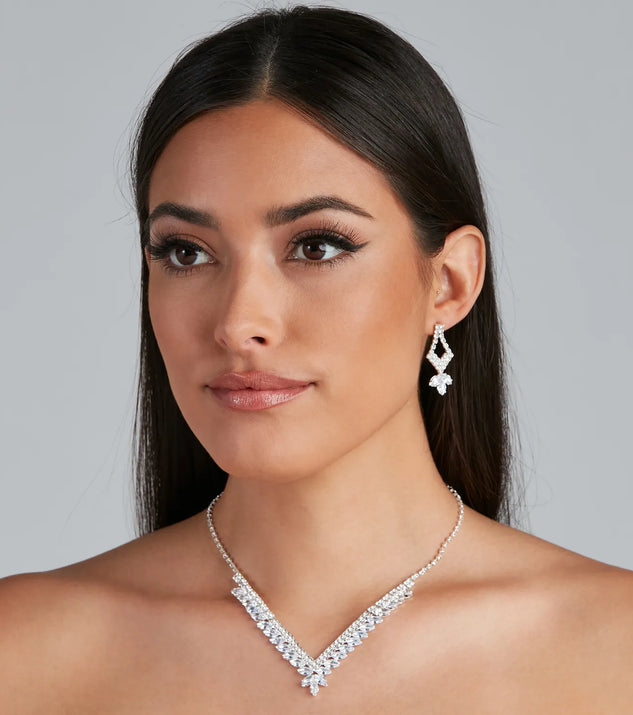 Major Glitz Rhinestone Collar And Chandelier Earring Set