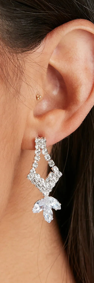 Major Glitz Rhinestone Collar And Chandelier Earring Set