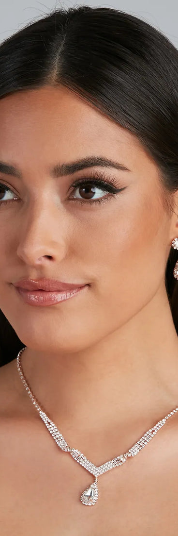 Night To Remember Rhinestone Necklace And Earrings Set
