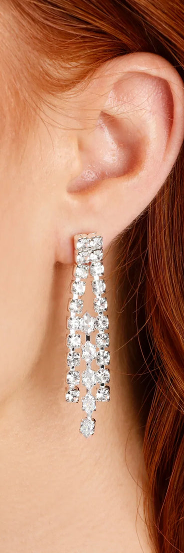 Chic And Luxe Necklace And Earrings Set