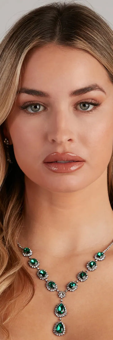 Major Glam Halo Necklace And Earrings