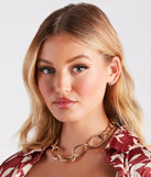 Catching Glances Necklace And Earrings Set