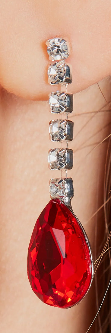 Red Carpet Ready Necklace And Earrings Set