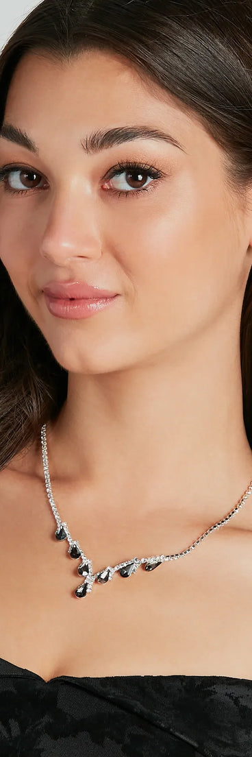 Luxe Era Gemstone Necklace And Earrings Set