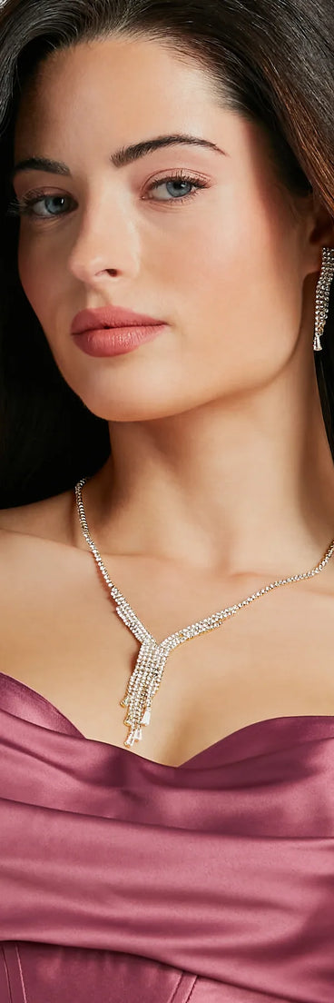 Glam Stunner Rhinestone Necklace And Earrings Set