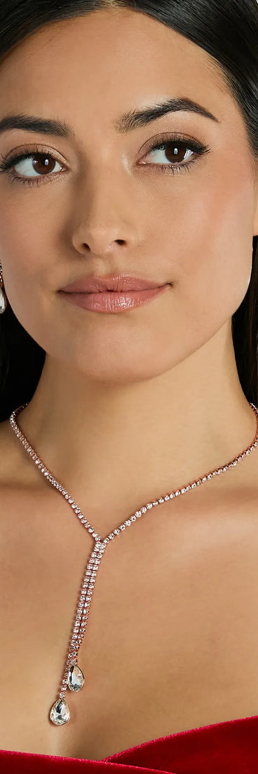 Homecoming jewelry and accessories like the Glam Muse Rhinestone Lariat Necklace And Earrings Set provide the finishing touch to help you dazzle at HOCO 2024!