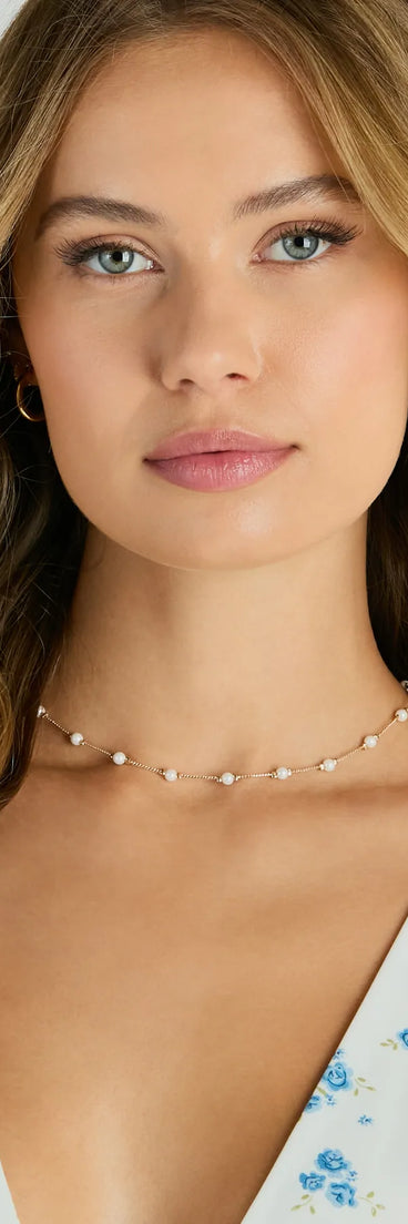 
Upgrade your style game for 2025 with the Prettiest Look Dainty Pearl Chain Necklace, perfect for any fashion-forward wardrobe.