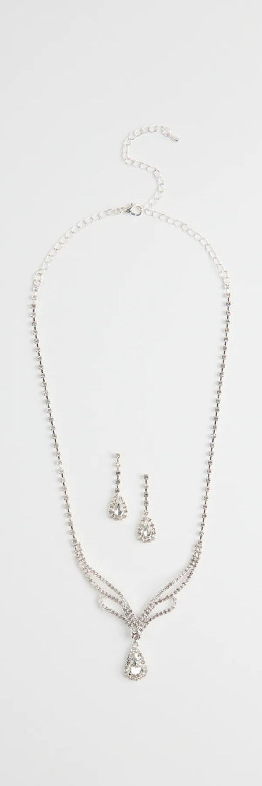 Get inspired with the Regal Teardrop Rhinestone Necklace And Earrings Set, a feed-worthy silver piece that’s part of Windsor's updated and curated women’s clothing edit packed with must-have fall outfit ideas.