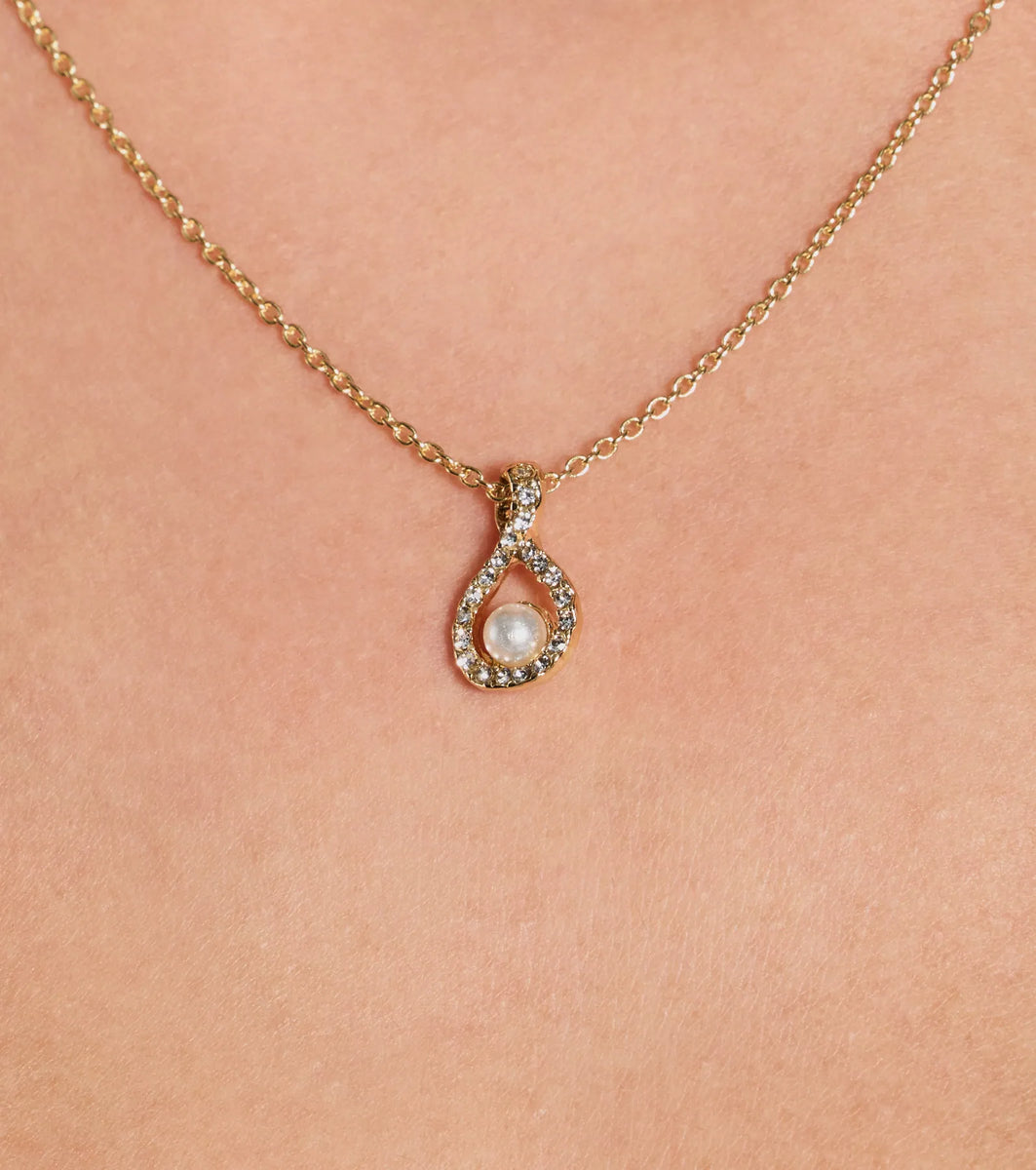 Dainty Rhinestone Necklace main image 1