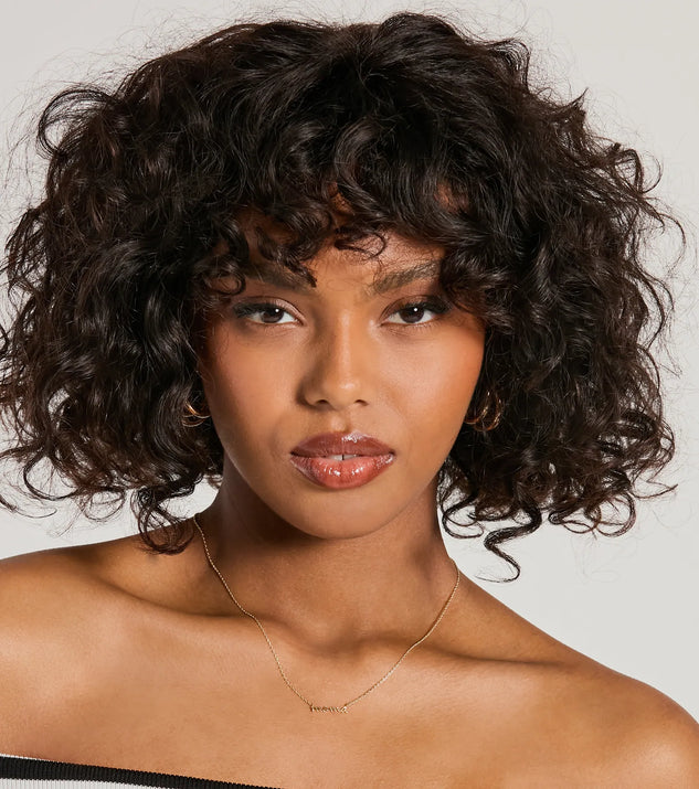 
Upgrade your style game for 2025 with the Mama Charm Dainty Chain Necklace in gold, perfect for any fashion-forward wardrobe.