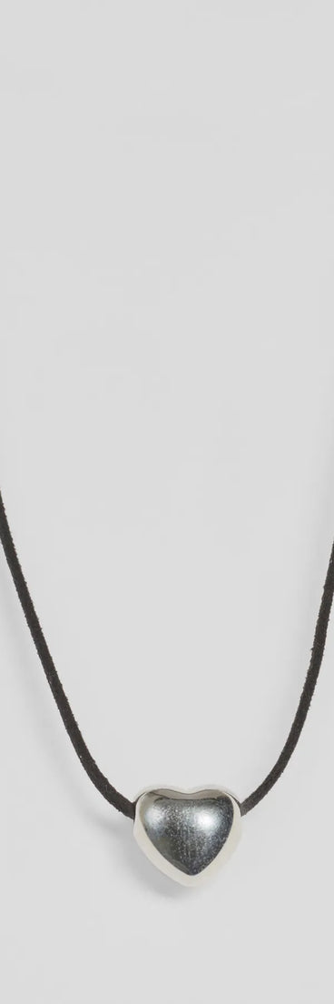 Trendy Sheen Heart Charm Cord Necklace