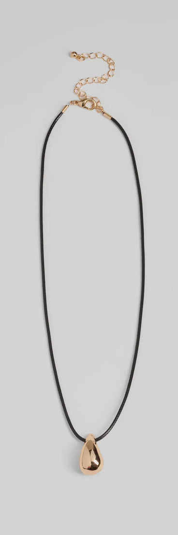 Deluxe Charm Pendant Necklace