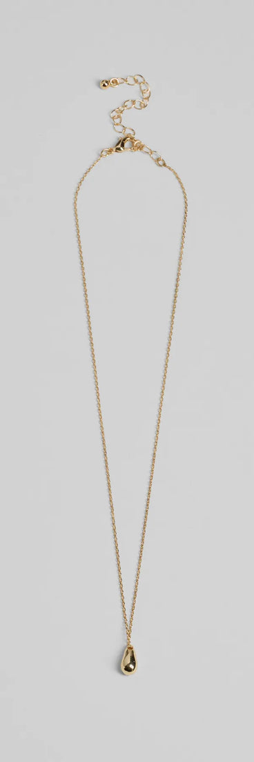 Chic Approved Teardrop Charm Necklace