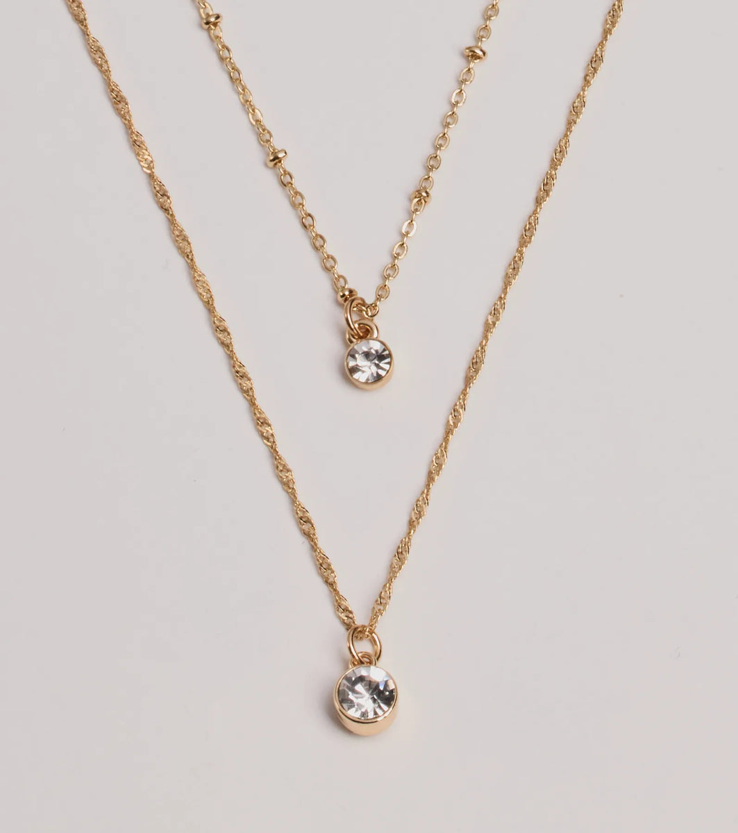 Timelessly Timelessly Stylish Rhinestone Layered Necklace & Windsor