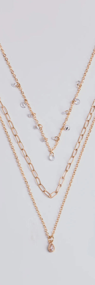 
Upgrade your style game for 2025 with the Glitzy Glimmer Layered Charm Necklace Set in gold, perfect for any fashion-forward wardrobe.