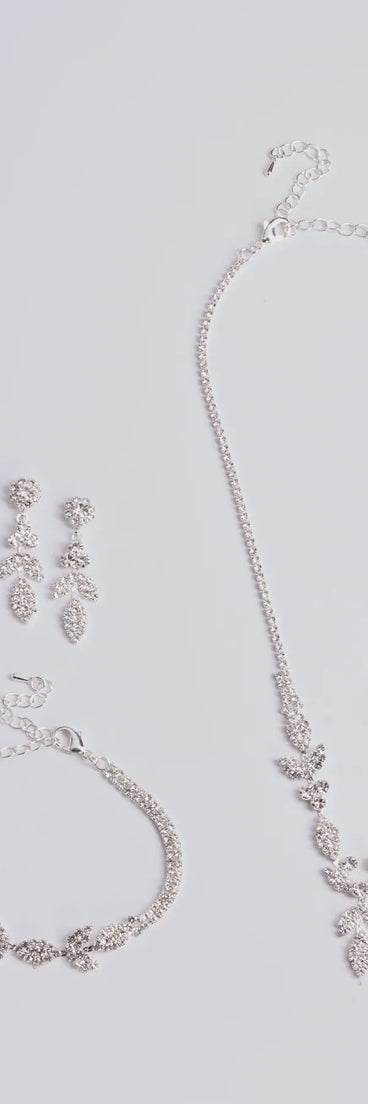 Style your vibe in seconds with the Luxe Desire Rhinestone Leaf Jewelry Set in silver, a fashion accessories essential that completes any outfit with ease.